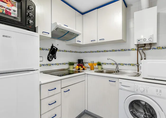 Colon - Plusholidays * Calpe