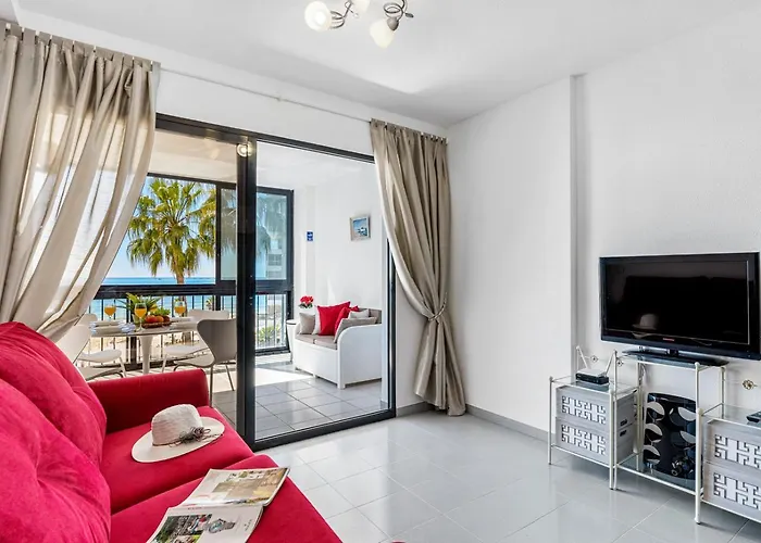 Colon - Plusholidays